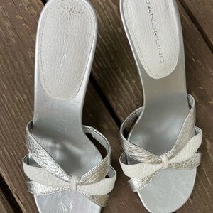 Bandolino Women's Silver Dress Sandals Size 6.5M